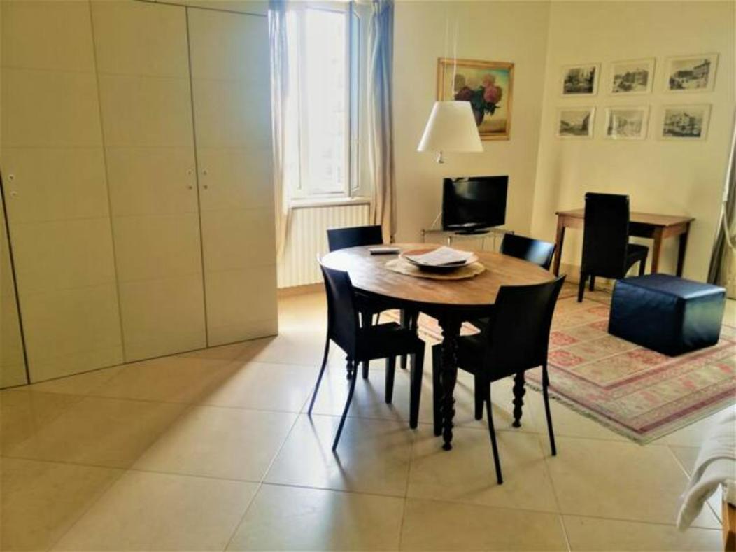 Scesa San Michele Apartment Bari Exterior photo