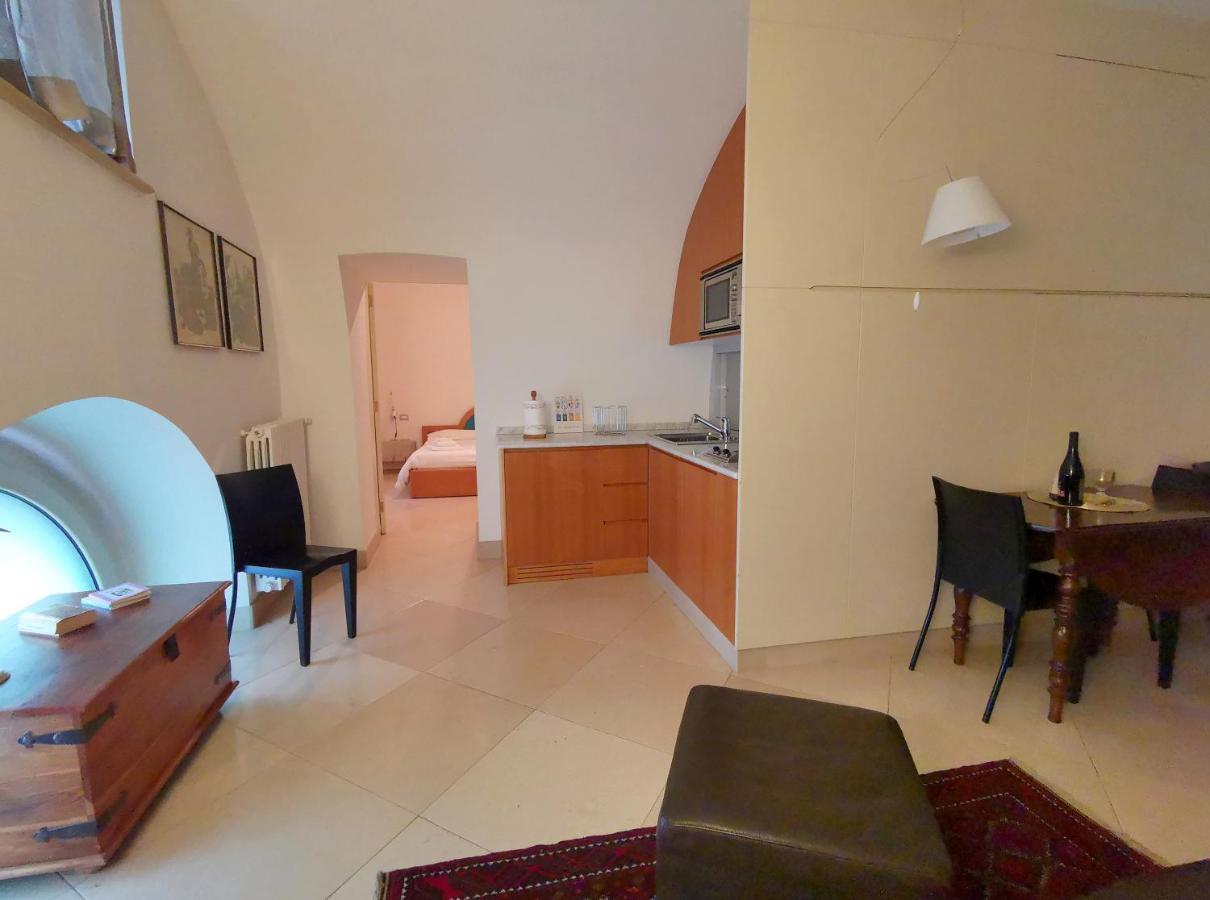 Scesa San Michele Apartment Bari Exterior photo