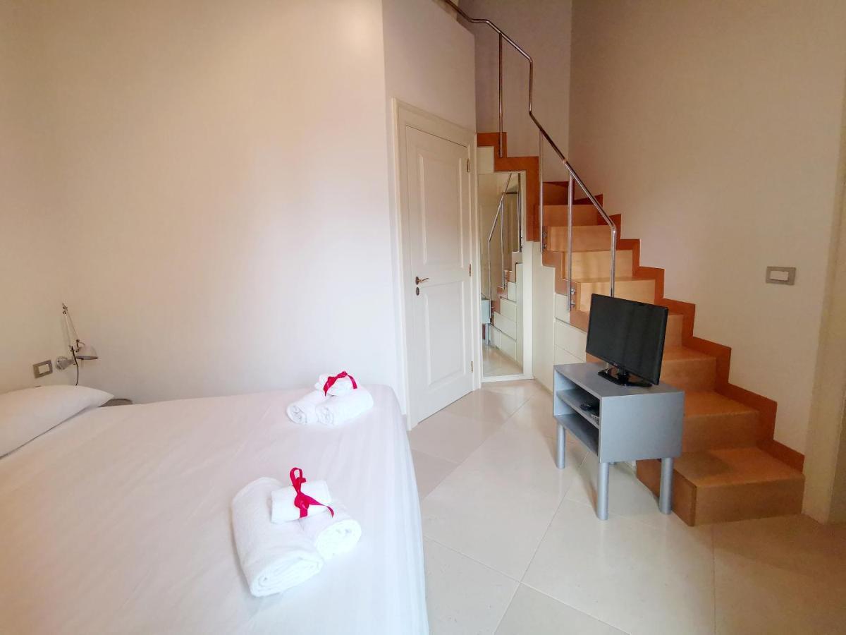 Scesa San Michele Apartment Bari Exterior photo