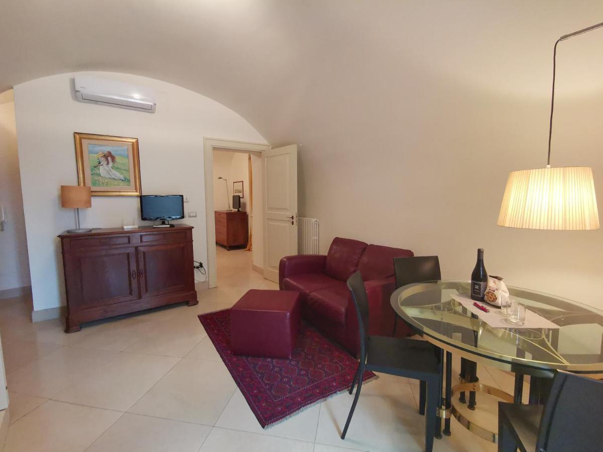 Scesa San Michele Apartment Bari Exterior photo
